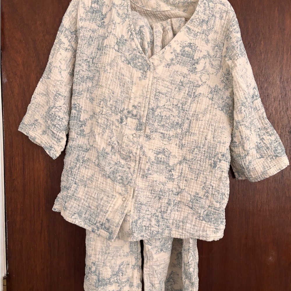 NothingFitsBut Muslin Gauze Nursing Set